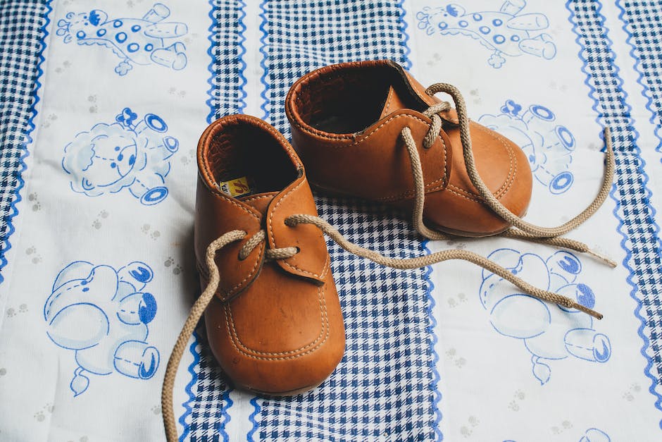  Schuhe kaufen für Babys - optimale Zeit