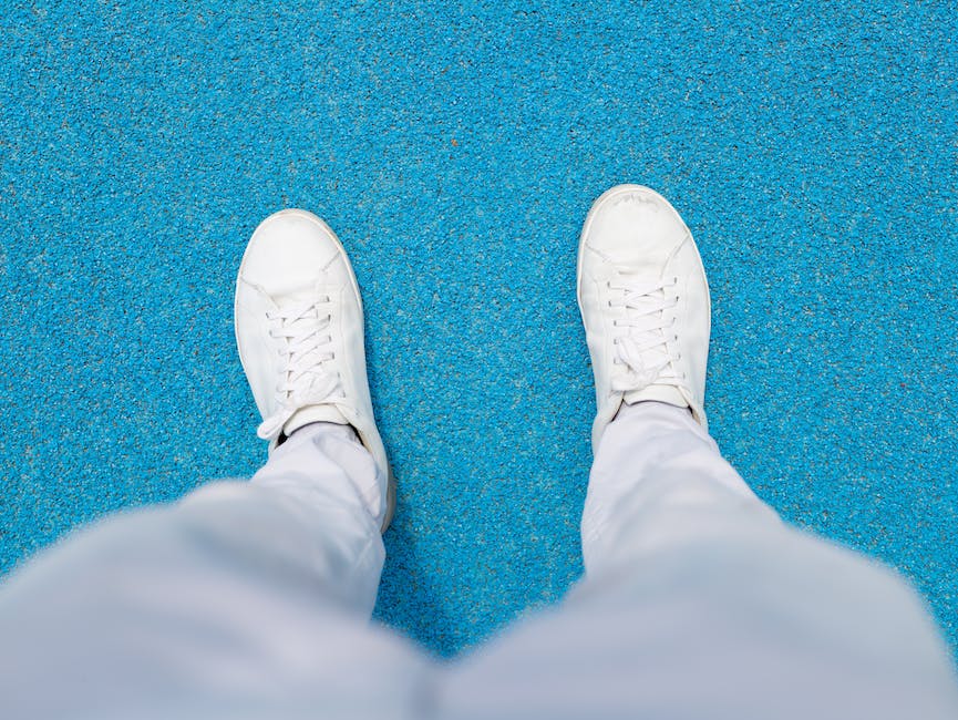 Schuhe stinken – Ursachen und Tipps zur Reinigung