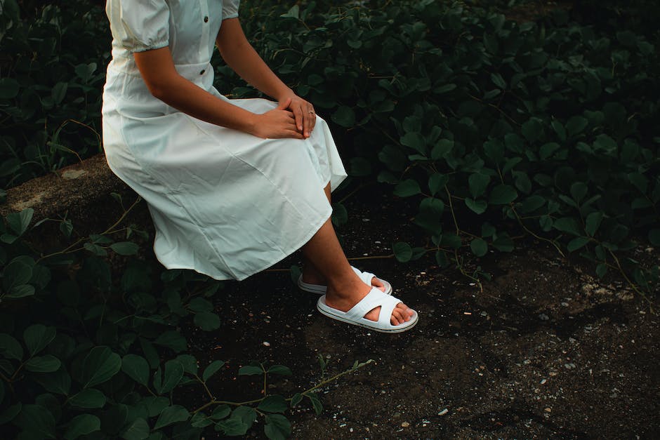  passende Schuhe zu einem blauen Kleid